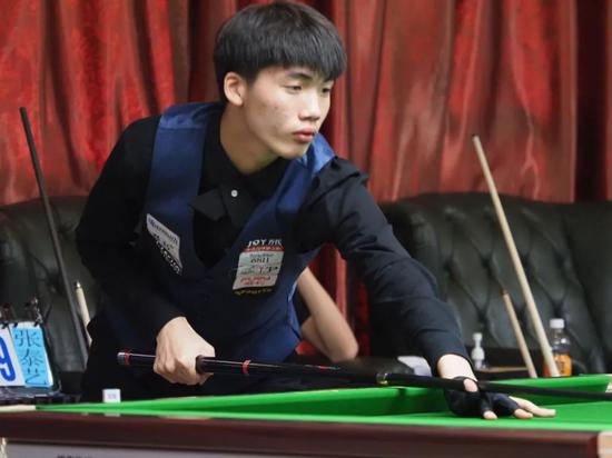 季卷土重来 季卷土重来